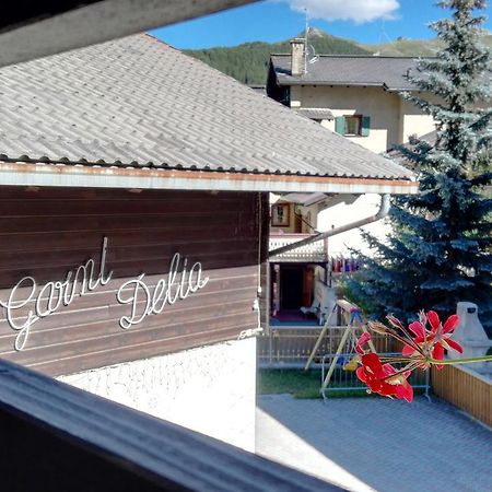 Garni Delia Hotell Livigno Exteriör bild