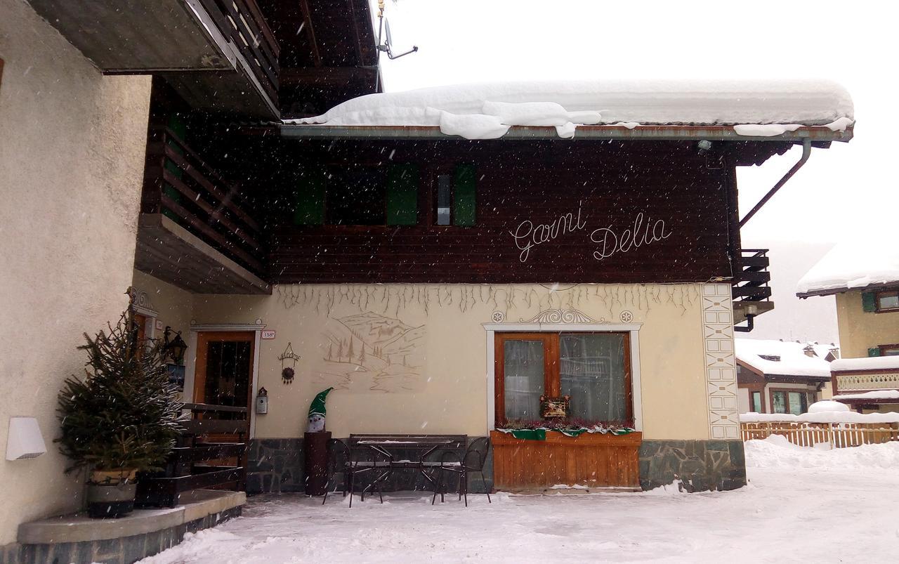 Garni Delia Hotell Livigno Exteriör bild